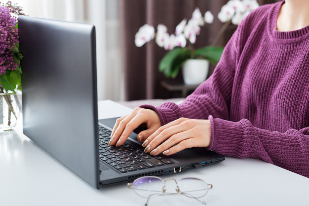 آموزش وبینار